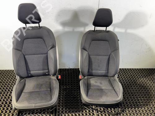 Seats set RENAULT CAPTUR II (HF_) TCe 90 (HFM6) | BP29960980C78 - Image 3