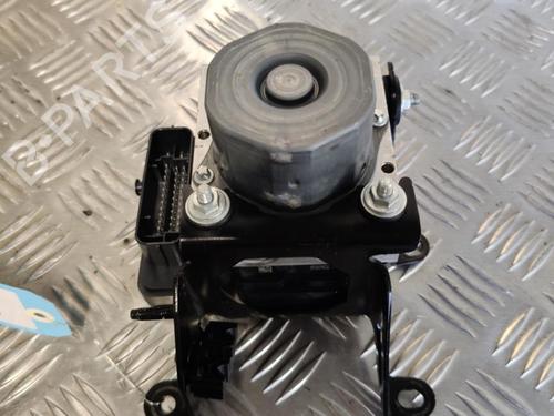 Pompe ABS RENAULT TWINGO III (BCM_, BCA_) 0.9 TCe 90 (BCM9, BCM2) (90 hp) 20347027