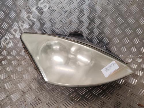 Used Right headlight FORD FOCUS I Turnier (DNW) 1.8 Turbo DI / TDDi (90 hp) 24471112