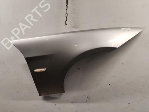 Used Right front fenders BMW 3 (E90) 318 d (143 hp) 23789559