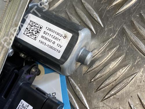 Used Front left window mechanism Front left window mechanism DACIA DUSTER (HM_) 1.0 LPG (HMMT) (101 hp) 22094953 22094953