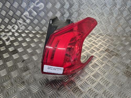 Used Right taillight Right taillight 39017960 39017960