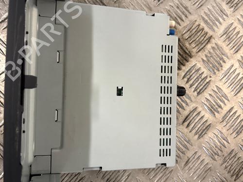 display-monitor-renault-captur-i-j5_-h5_-2013-39017933 main image