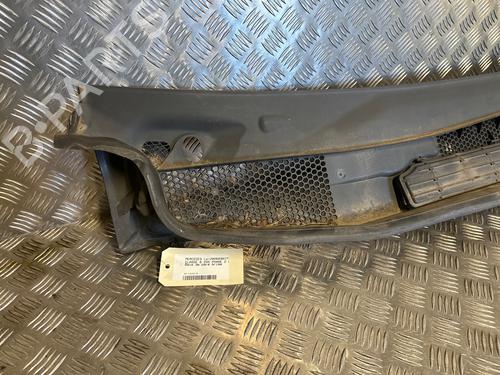 Used Scuttle panel Scuttle panel MERCEDES-BENZ B-CLASS Sports Tourer (W245) B 180 CDI (245.207) (109 hp) 34636536 34636536