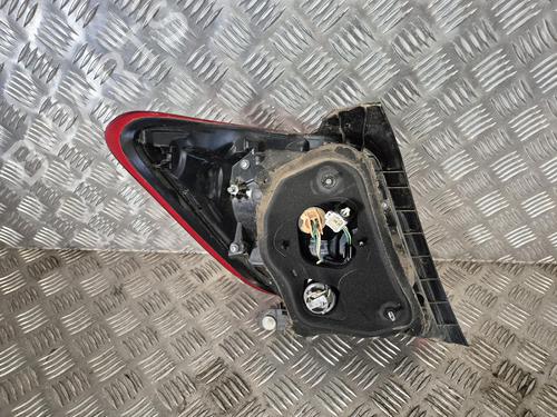 Used Right taillight Right taillight TOYOTA YARIS (_P13_) 1.5 Hybrid (NHP130_, NHP130) (101 hp) 39953137 39953137