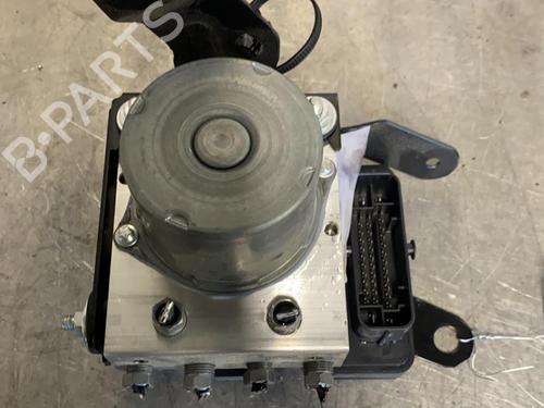 Used ABS pump RENAULT KANGOO / GRAND KANGOO II (KW0/1_) 1.5 dCi 85 (KW0K, KW0L, KW0B) (86 hp) 22094107