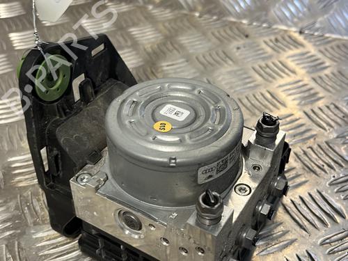 Used ABS pump AUDI A3 Sportback (8YA, 8YF) 30 TDI (116 hp) 26728640