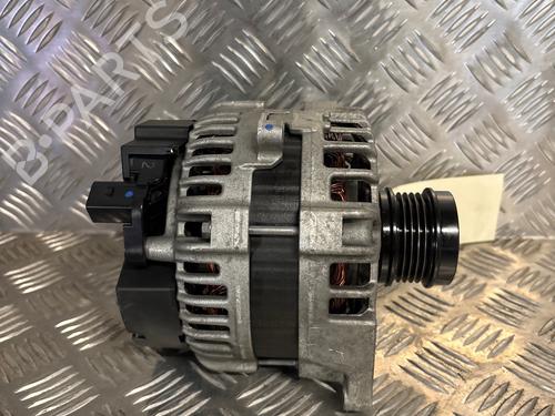 Used Alternator Alternator MERCEDES-BENZ A-CLASS (W176) A 200 (176.043) (156 hp) 34098169 34098169