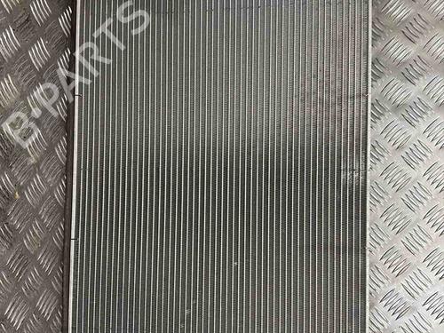 Used Water radiator Water radiator 37735432 37735432