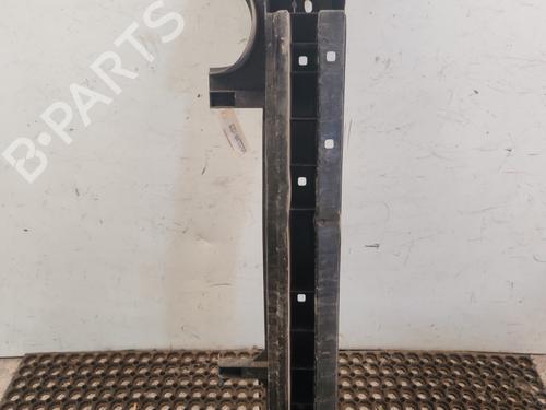Used Rear bumper reinforcement RENAULT CLIO V (B7_) 1.5 Blue dCi 85 (B7AG) (86 hp) 29402926