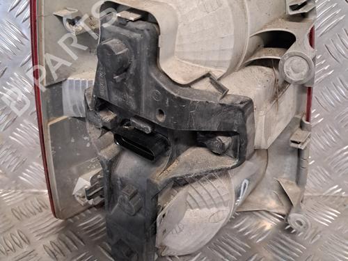Right taillight VW TOURAN (1T1, 1T2) 2.0 TDI 16V | BP24368110C35 