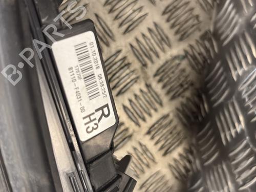 Used Right headlight Right headlight TOYOTA C-HR (_X1_) 1.8 Hybrid (ZYX10_, ZYX11_, ZYX10R, ZYX11R) (122 hp) 31296516 31296516