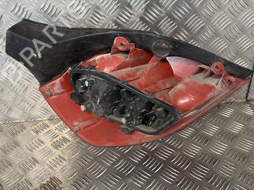 Right taillight RENAULT CLIO III (BR0/1, CR0/1) 1.4 16V | BP29589200C35