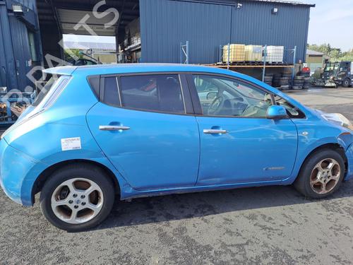 Right mirror NISSAN LEAF (ZE0) Electric | BP29071065C27 