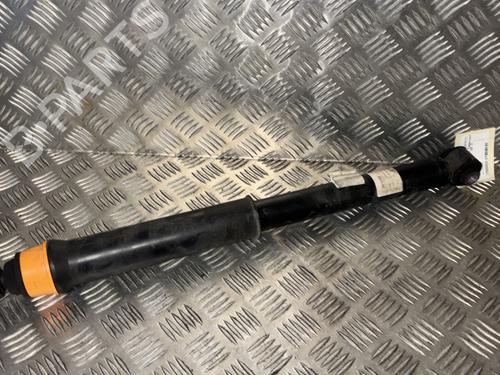 right-rear-shock-absorber-renault-captur-ii-hf_-2020-28538116 main image