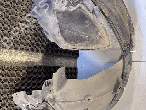 Used Wheel arch Wheel arch MASERATI LEVANTE SUV (M161) 3.0 D Q4 (275 hp) 33741101 33741101