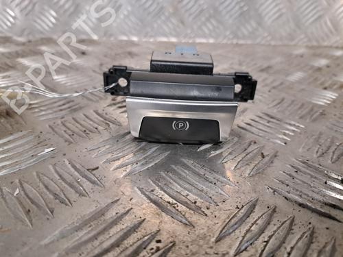 Used Switch PEUGEOT 308 SW II (LC_, LJ_, LR_, LX_, L4_) 2.0 BlueHDi 150 (150 hp) 30579420