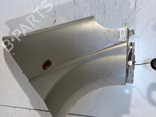 right-front-fenders-renault-trafic-ii-bus-jl-2001-37735525 main image