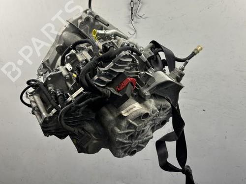 Used Gearbox RENAULT KADJAR (HA_, HL_) 1.2 TCe 130 (HLMR) (130 hp) 22096404