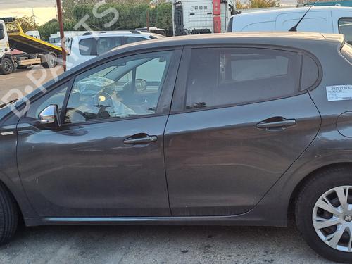 Left front door PEUGEOT 208 I (CA_, CC_) 1.6 HDi / BlueHDi 75 | BP32093444C2 