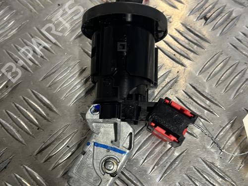 Used Ignition barrel DACIA DUSTER (HM_) 1.5 dCi 110 4x4 (HMAB) (109 hp) 24196083