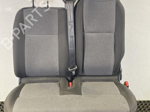 Used Right front seat RENAULT MASTER III Van (FV) 2.3 dCi 125 FWD (FV0C, FV0D, FV0G, FV0H, FV0J, FV0K,... (125 hp) 31290577