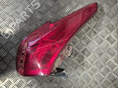 left-taillight-citroen-c5-iii-break-rw_-2008-2009-2010-2011-2012-2013-2014-2015-2016-2017-36168512 main image