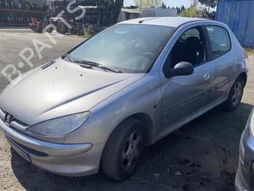 Used Parts PEUGEOT 206 Hatchback (2A/C) 1.4 i (75 hp) 4239939