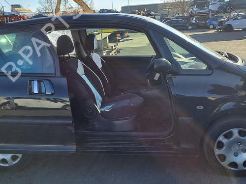 Right headlight PEUGEOT 1007 (KM_) 1.4 HDi | BP27483517C29  - Image 5