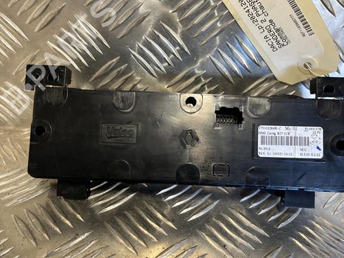 climate-control-dacia-sandero-ii-2012-24735290 main image