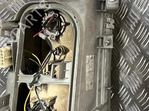Right headlight PEUGEOT 806 (221) 2.0 HDI | BP22448518C29 