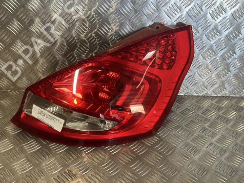 Used Right taillight FORD FIESTA VI (CB1, CCN) 1.6 TDCi (95 hp) 28086406