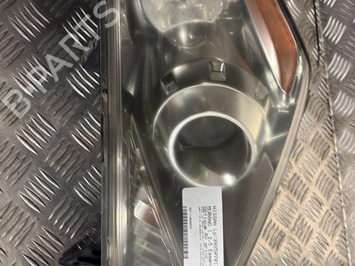 Used Left headlight Left headlight NISSAN MURANO I (Z50) 3.5 4x4 (234 hp) 31296538 31296538
