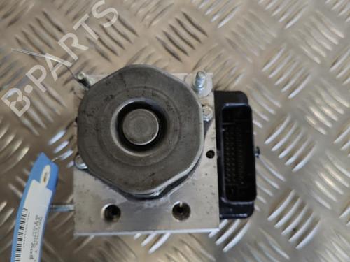 ABS Bremseaggregat RENAULT TWINGO III (BCM_, BCA_) 0.9 TCe 90 (BCM9, BCM2) (90 hp) 22094309