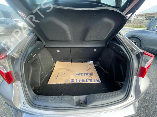 Left front fog light TOYOTA C-HR (_X1_) 1.8 Hybrid (ZYX10_, ZYX11_, ZYX10R, ZYX11R) | BP33046855C30  - Image 22
