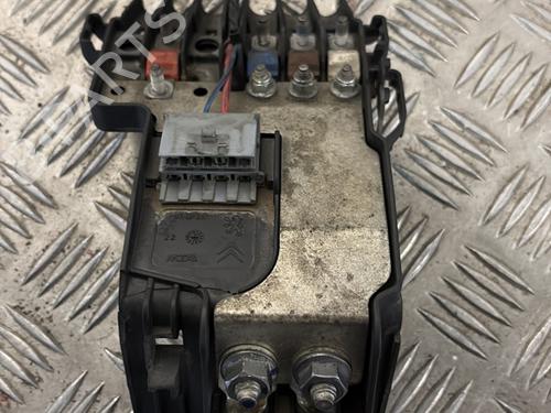 Used Electronic module Electronic module PEUGEOT 308 I (4A_, 4C_) 1.6 HDi (90 hp) 33741111 33741111