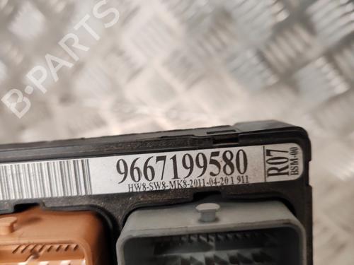 Used Fuse box Fuse box CITROËN C3 Picasso (SH_) 1.4 VTi 95 (SH8FSC, SH8FP0, SH8FP6) (95 hp) 31266653 31266653