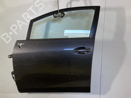 Used Left front door TOYOTA VERSO (_R2_) 2.0 D-4D (AUR20_, AUR20R) (126 hp) 31182207