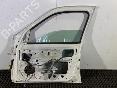 Used Right front door Right front door 30634447 30634447