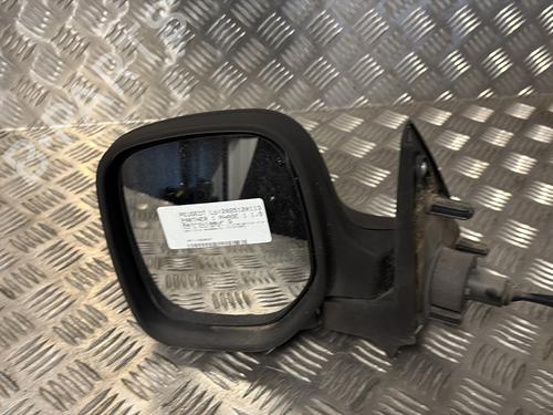 Used Left mirror PEUGEOT PARTNER Box Body/MPV (5_, G_) 1.9 D (69 hp) 31052054