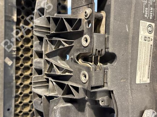 Frontplade/Frontkurv Frontplade/Frontkurv VW GOLF VI (5K1) 1.4 TSI (160 hp) 39607907 39607907