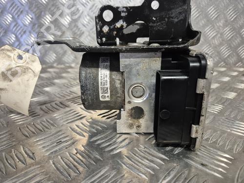 abs-pump-vw-amarok-2ha-2hb-s1b-s6b-s7a-s7b-agd-2010-34052171 main image