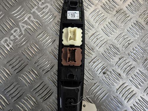 Left front window switch RENAULT ZOE (BFM_) ZOE (BFMC, BFMD) | BP38306277I27 - Image 2