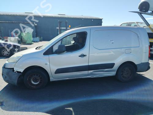 Left headlight PEUGEOT PARTNER Box Body/MPV 1.6 HDi 16V | BP33875939C28  - Image 7