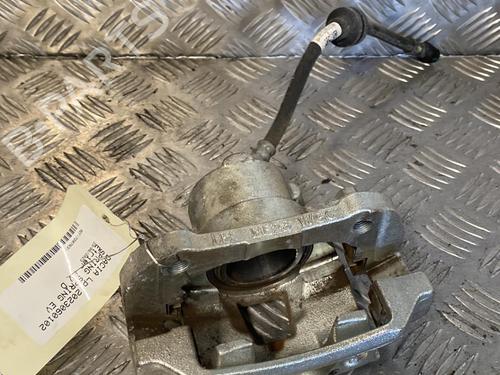 Used Right front brake caliper Right front brake caliper DACIA SPRING EV (B6M1) (45 hp) 22095513 22095513