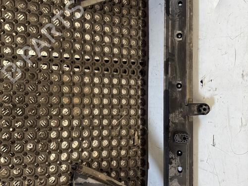 Used Crossmember RENAULT MODUS / GRAND MODUS (F/JP0_) 1.5 dCi (JP02) (103 hp) 31311846