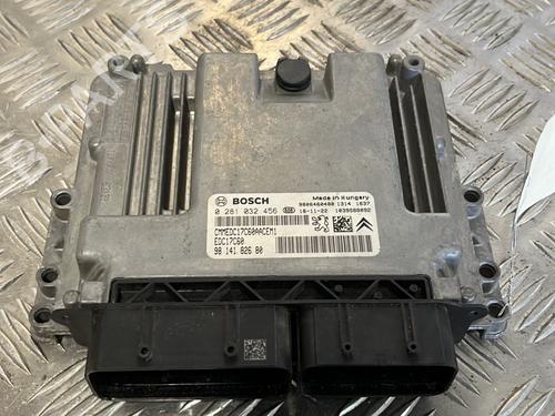 Used Engine control unit (ECU) PEUGEOT 308 II (LB_, LP_, LW_, LH_, L3_) 1.6 BlueHDi 120 (120 hp) 27863323
