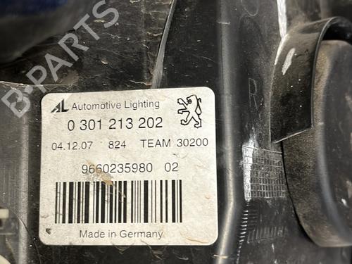 Right headlight PEUGEOT 407 SW (6E_, 6D_) 2.0 HDi 135 | BP25267474C29 