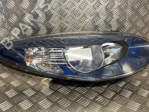 Used Right headlight Right headlight RENAULT FLUENCE (L3_) Z.E. (95 hp) 22520645 22520645