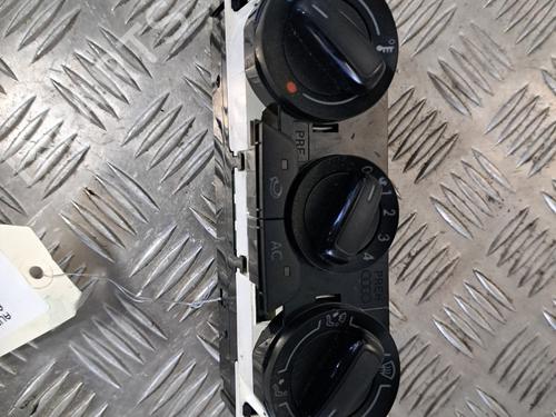 Climate control AUDI A1 Sportback (8XA, 8XF) 1.6 TDI | BP27483509I5 